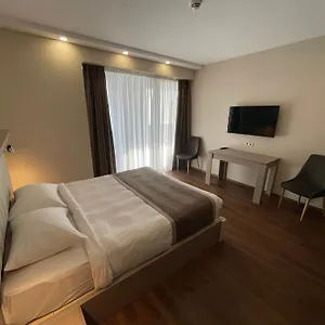 شقة Paradise, باتومي
